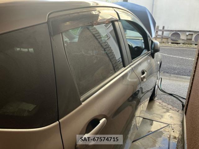 Nissan NOTE 2013-11 7222974-7
