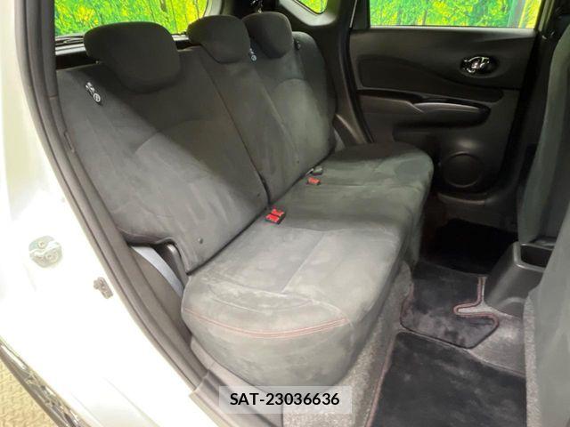 Nissan NOTE 2017-05 7223004-9