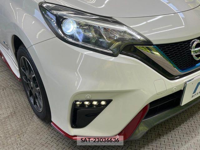Nissan NOTE 2017-05 7223004-11