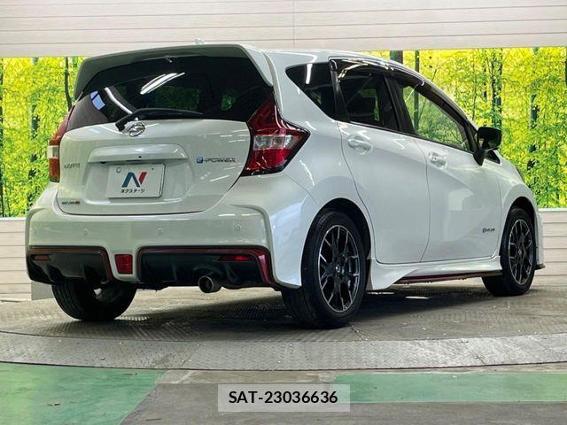 Nissan NOTE 2017-05 7223004-16