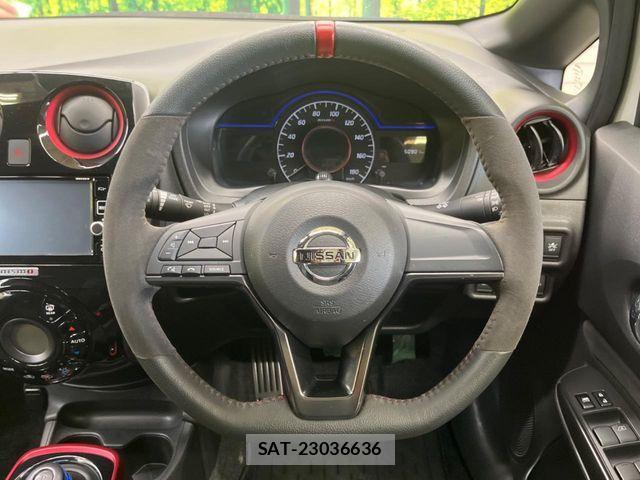 Nissan NOTE 2017-05 7223004-4