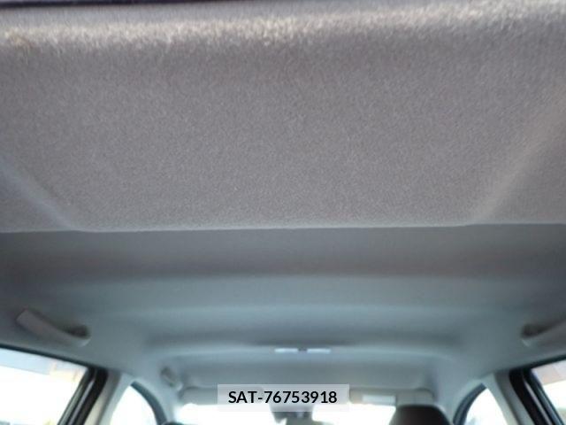 Nissan NOTE 2019-03 7223032-17