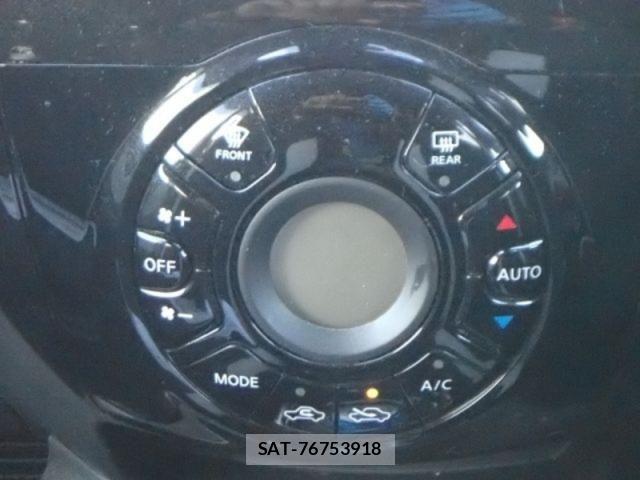 Nissan NOTE 2019-03 7223032-22