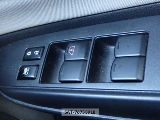 Nissan NOTE 2019-03 7223032-24