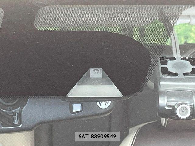 Nissan NOTE 2016-03 7216550-4