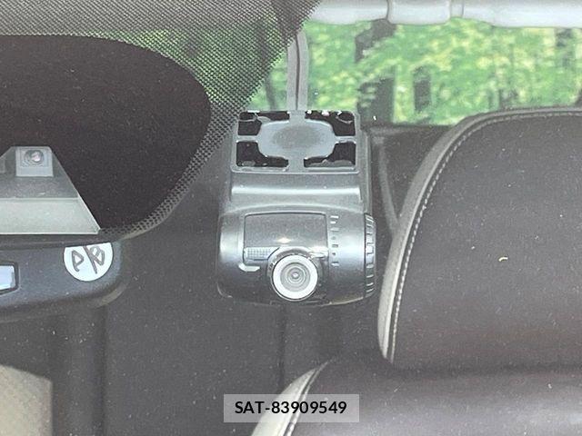 Nissan NOTE 2016-03 7216550-5