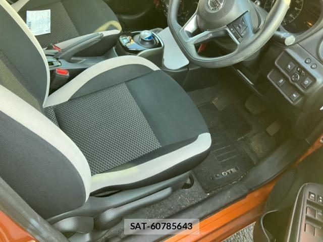 Nissan NOTE 2018-10 7223030-10