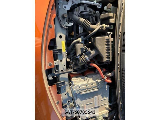 Nissan NOTE 2018-10 7223030-21