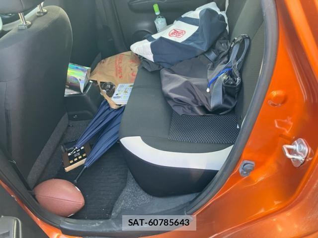 Nissan NOTE 2018-10 7223030-25