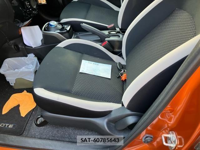 Nissan NOTE 2018-10 7223030-28