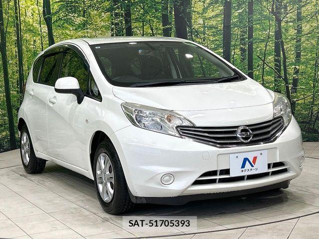 Nissan NOTE 2013-07 7216490-15