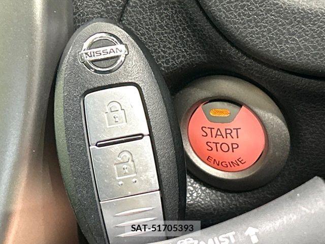 Nissan NOTE 2013-07 7216490-4