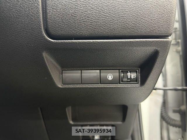 Nissan NOTE 2021-04 7223063-13