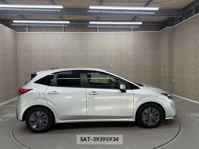 Nissan NOTE 2021-04 7223063-6