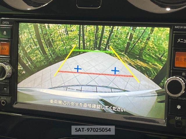 Nissan NOTE 2013-10 7222972-3