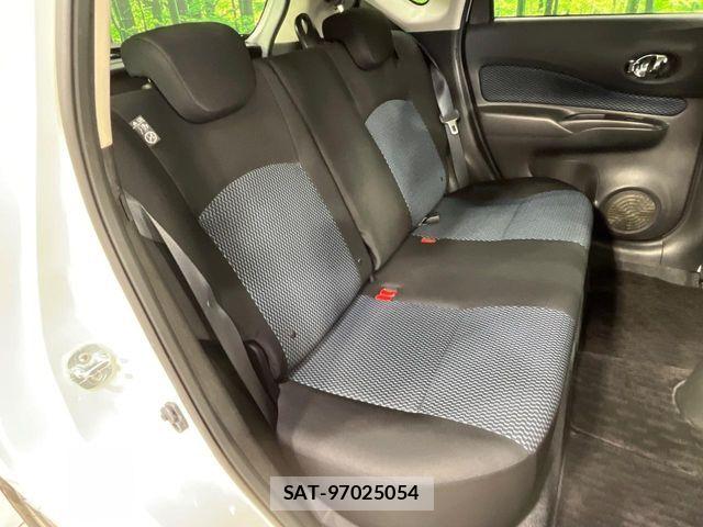Nissan NOTE 2013-10 7222972-8