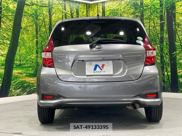Nissan NOTE 2018-01 7223015-15