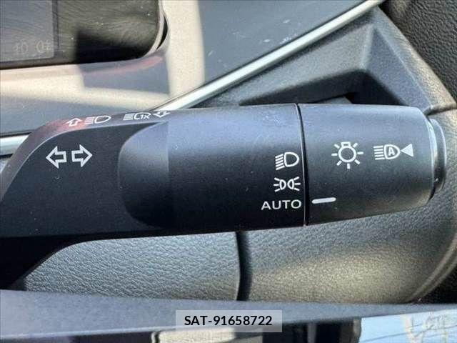 Nissan NOTE 2021-02 7223056-25
