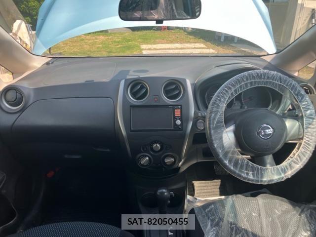 Nissan NOTE 2012-10 7216935-12