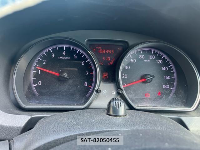 Nissan NOTE 2012-10 7216935-24