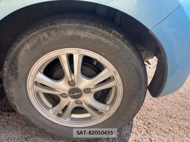 Nissan NOTE 2012-10 7216935-6