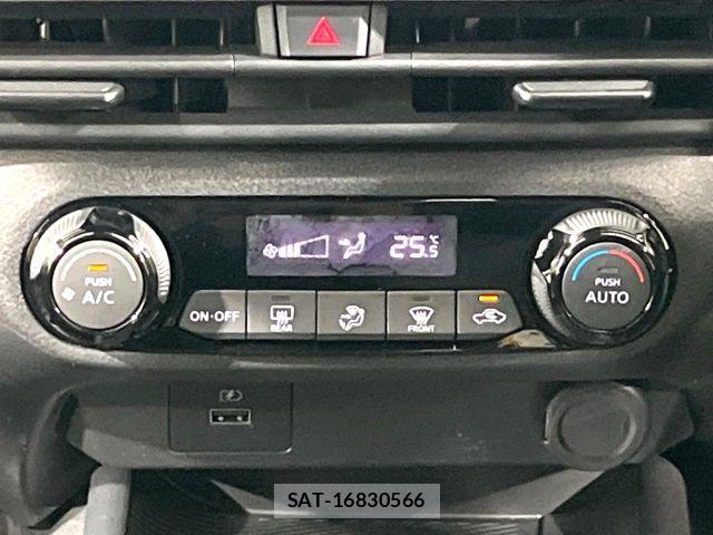 Nissan NOTE 2021-08 7223094-4