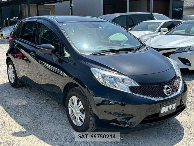 Nissan NOTE 2015-12 7222997-14