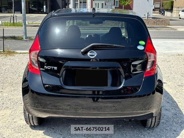 Nissan NOTE 2015-12 7222997-17