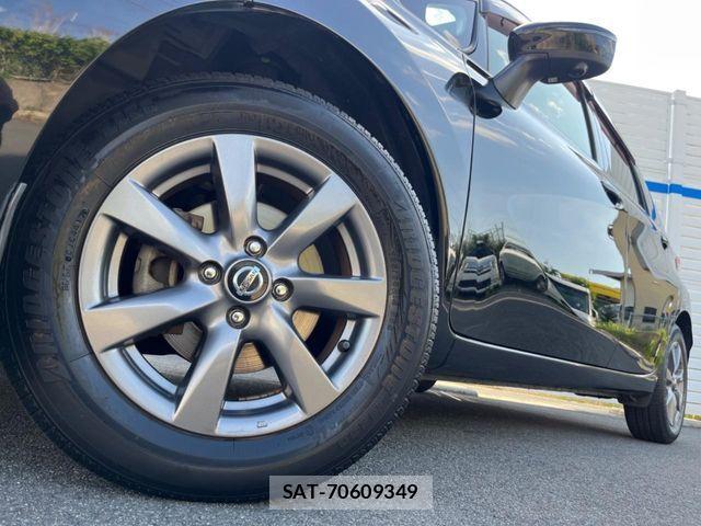 Nissan NOTE 2017-12 7223014-12