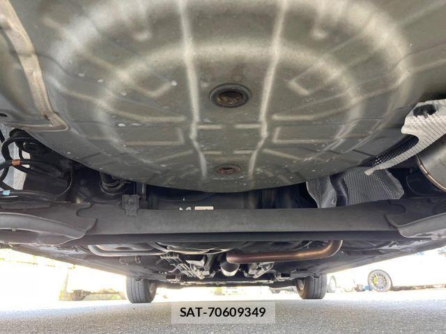 Nissan NOTE 2017-12 7223014-18