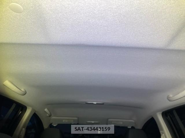Nissan NOTE 2013-03 7217890-12