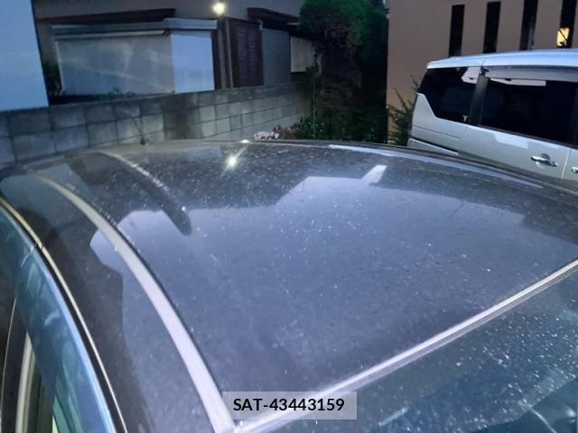 Nissan NOTE 2013-03 7217890-3
