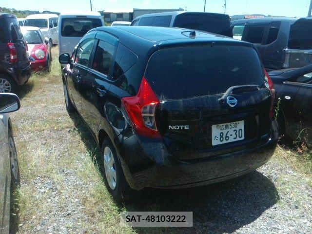 Nissan NOTE 2013-08 7222964-2