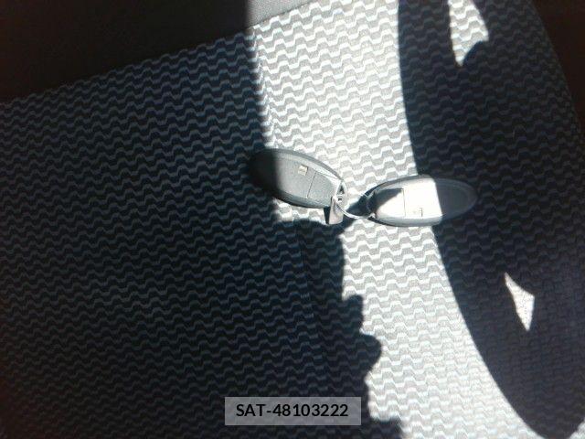Nissan NOTE 2013-08 7222964-4