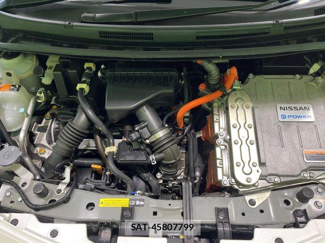 Nissan NOTE 2019-09 7215667-17