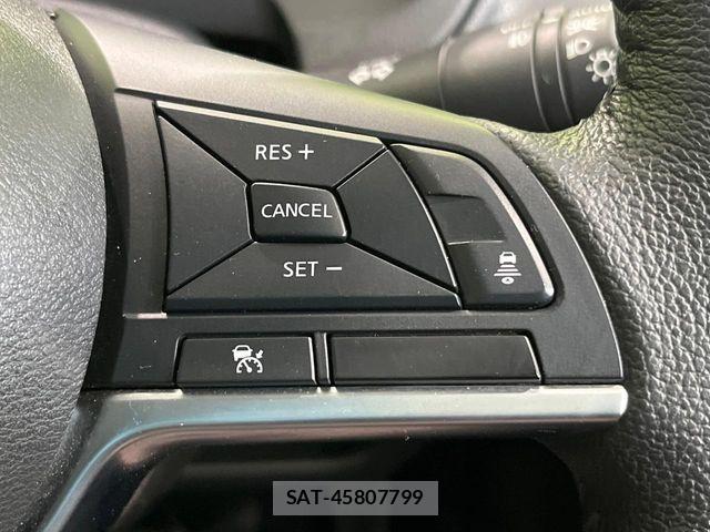 Nissan NOTE 2019-09 7215667-6