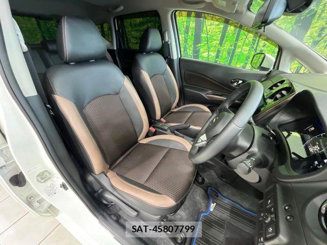 Nissan NOTE 2019-09 7215667-7