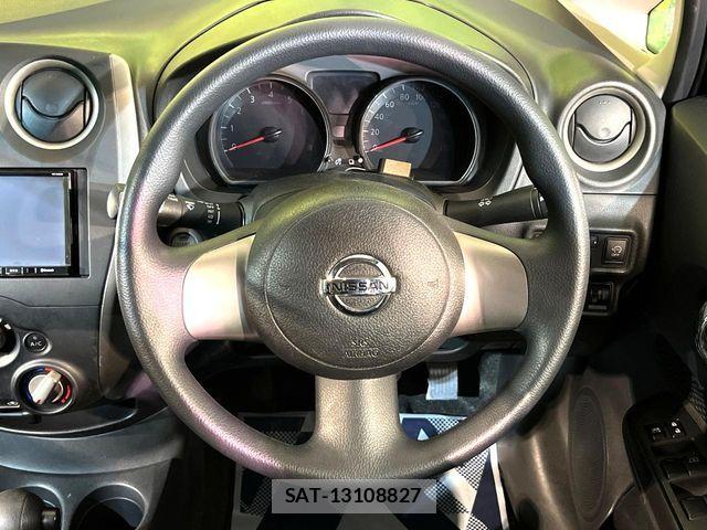 Nissan NOTE 2012-12 7222957-10
