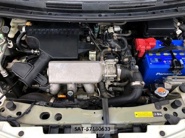 Nissan NOTE 2015-10 7222996-17