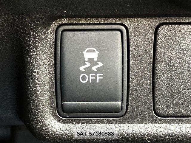 Nissan NOTE 2015-10 7222996-3
