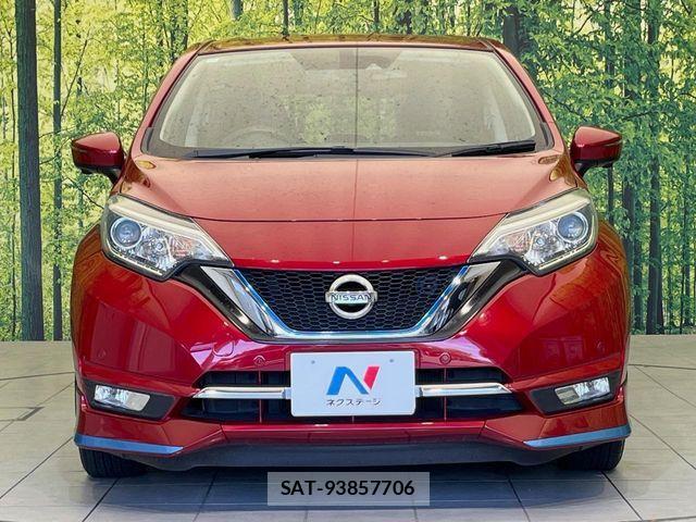 Nissan NOTE 2016-11 7223001-13