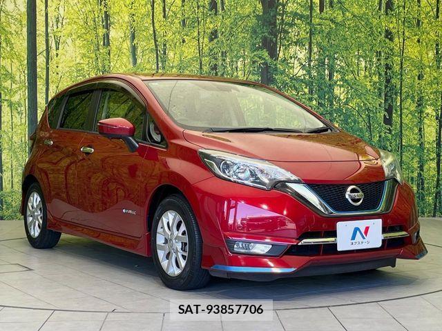 Nissan NOTE 2016-11 7223001-15