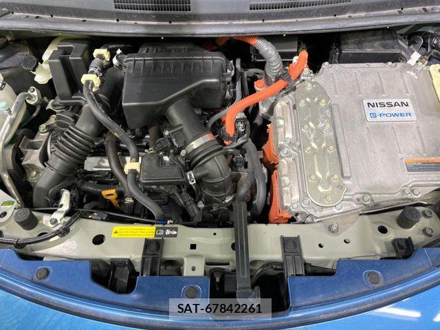 Nissan NOTE 2016-11 7223000-17