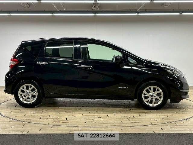 Nissan NOTE 2020-03 7223042-16