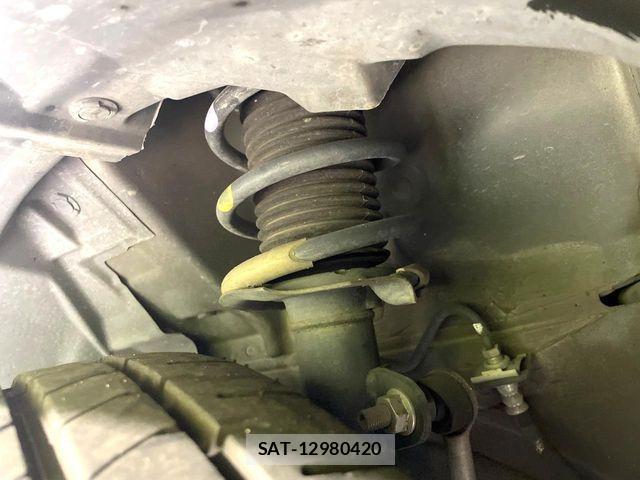 Nissan NOTE 2015-09 7222992-19