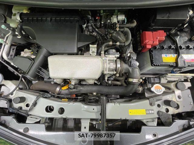 Nissan NOTE 2016-03 7222998-17