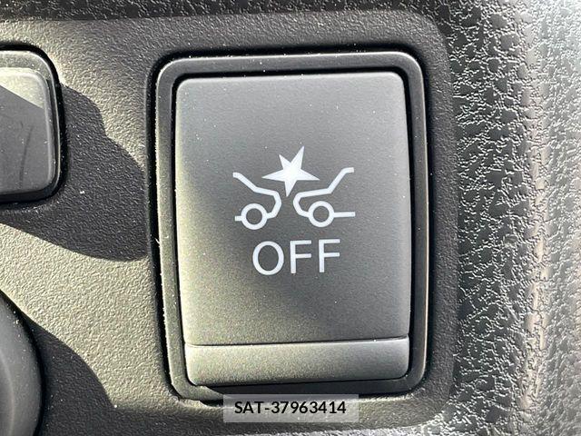 Nissan NOTE 2017-05 7223006-2