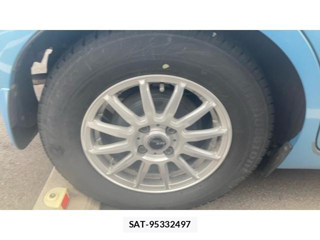 Nissan NOTE 2013-01 7222963-10