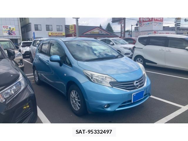 Nissan NOTE 2013-01 7222963-1