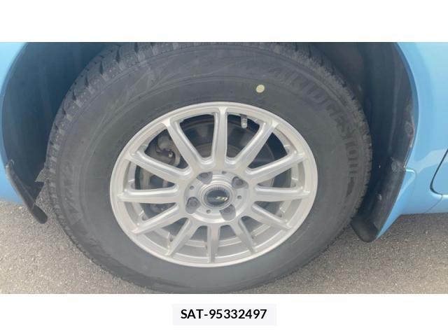Nissan NOTE 2013-01 7222963-8